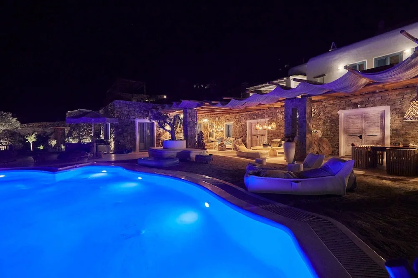 Villa With 6 Bedrooms in Mikonos, With Wonderful sea View, Private Poo