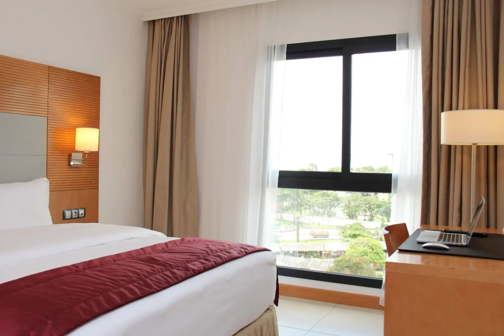 Star Land Hotel Bonapriso