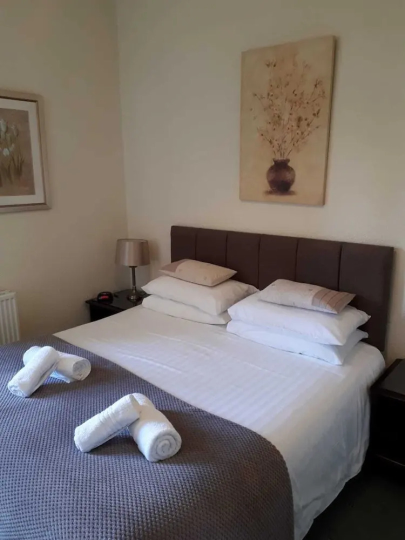 Rowanlea Guest House