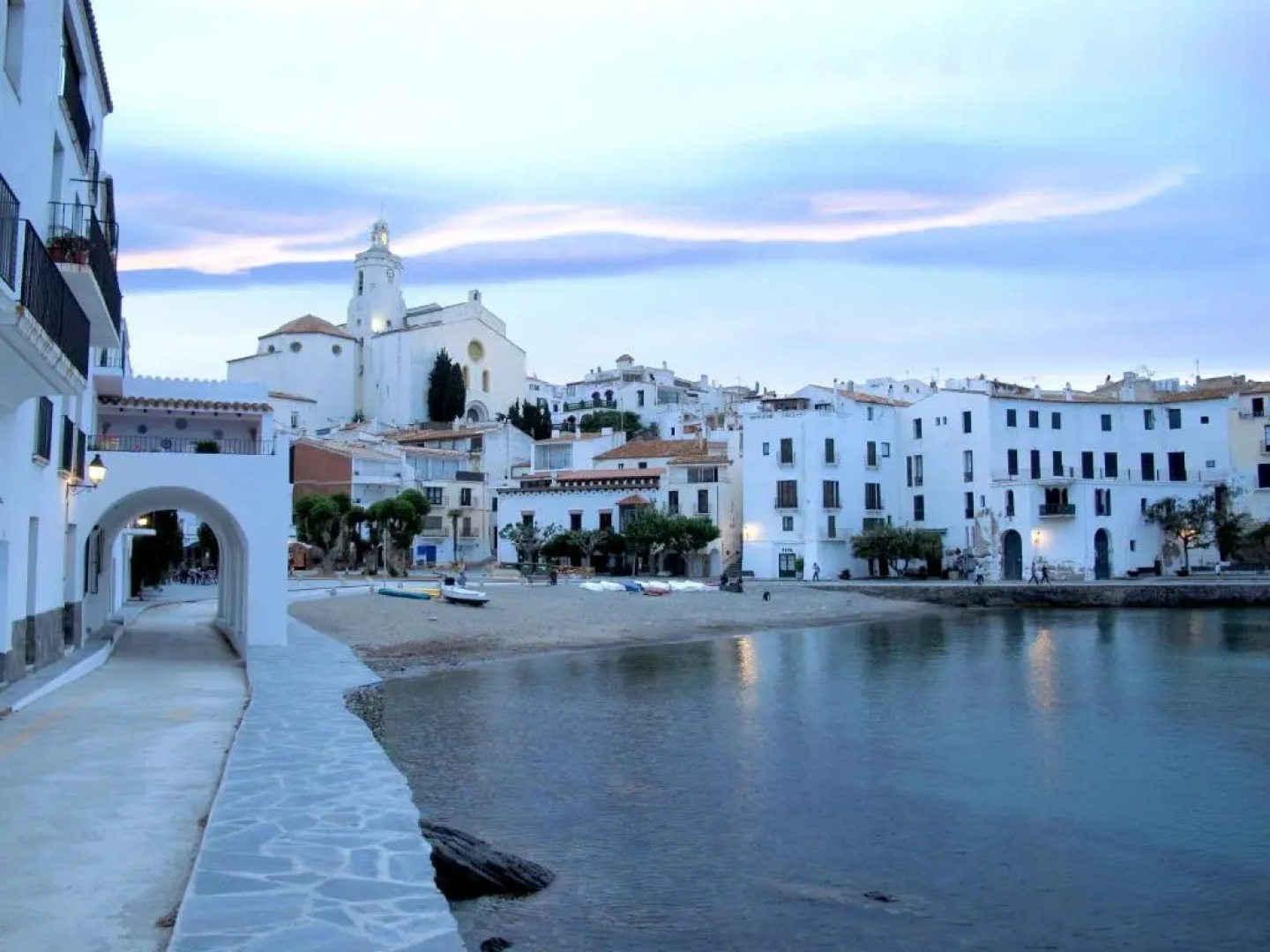 Tarongeta - Adults Only