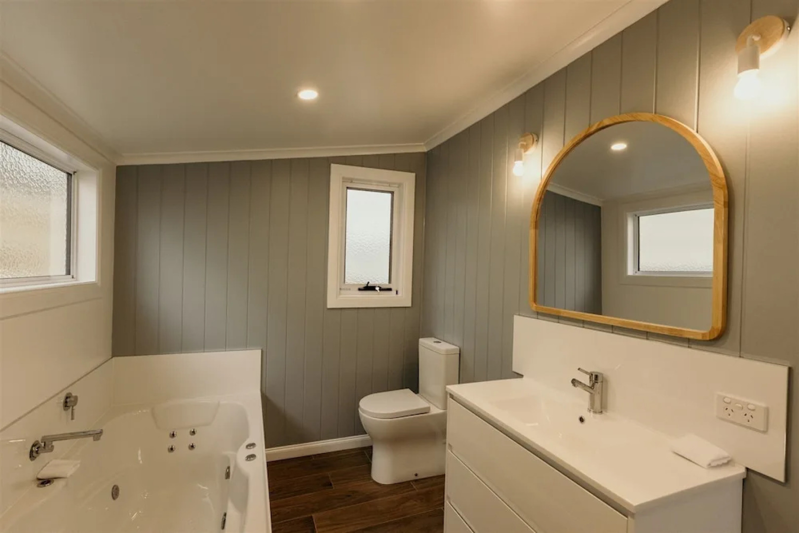 Stanley Cottages & Apartments