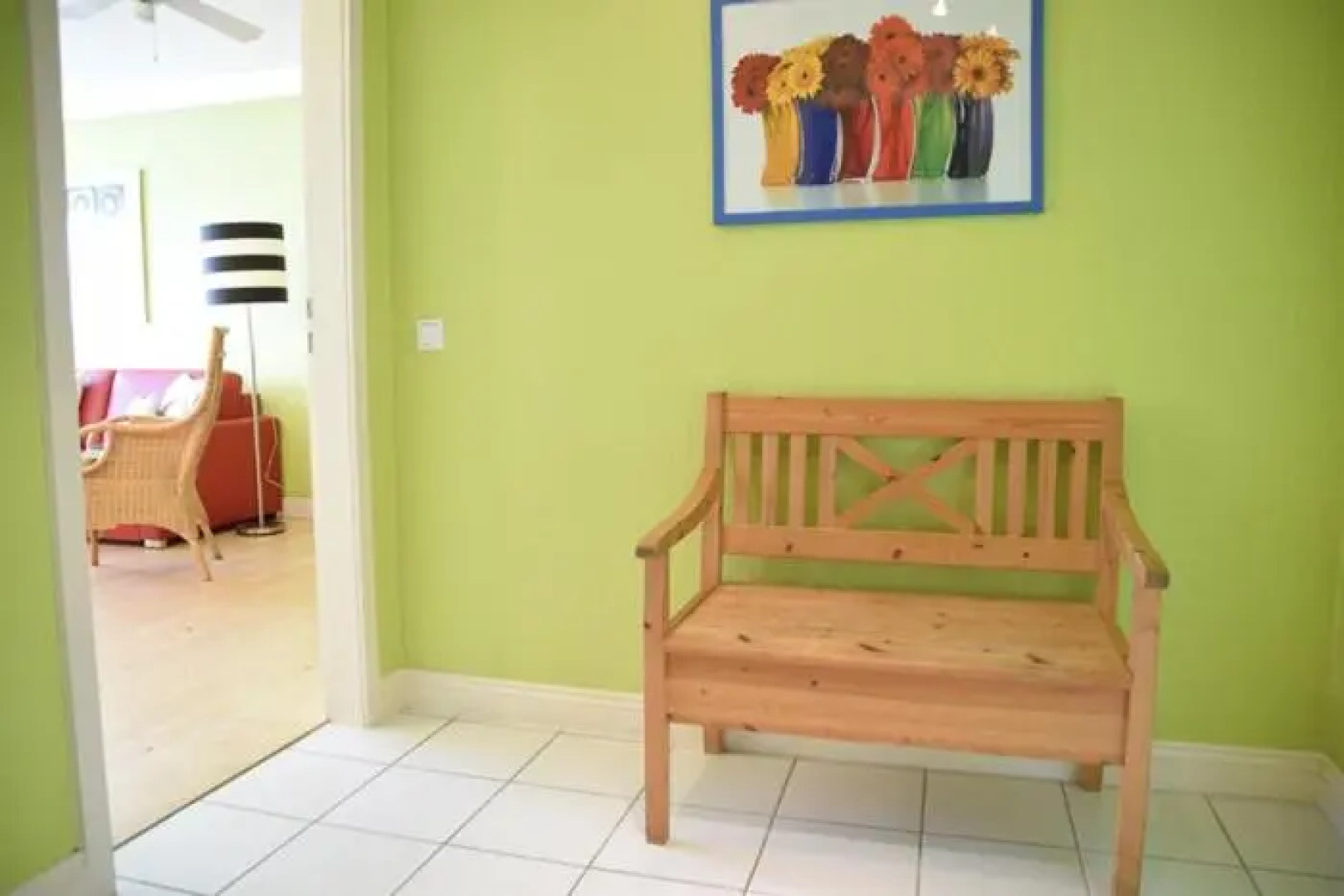 Geräumiges 2-Zimmer-Appartement in der 3. Etage des Hauses.