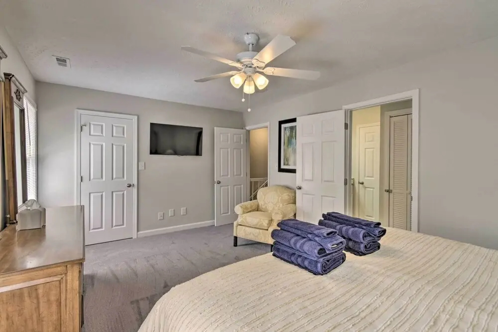 Downtown Southern Pines Townhome With Deck!