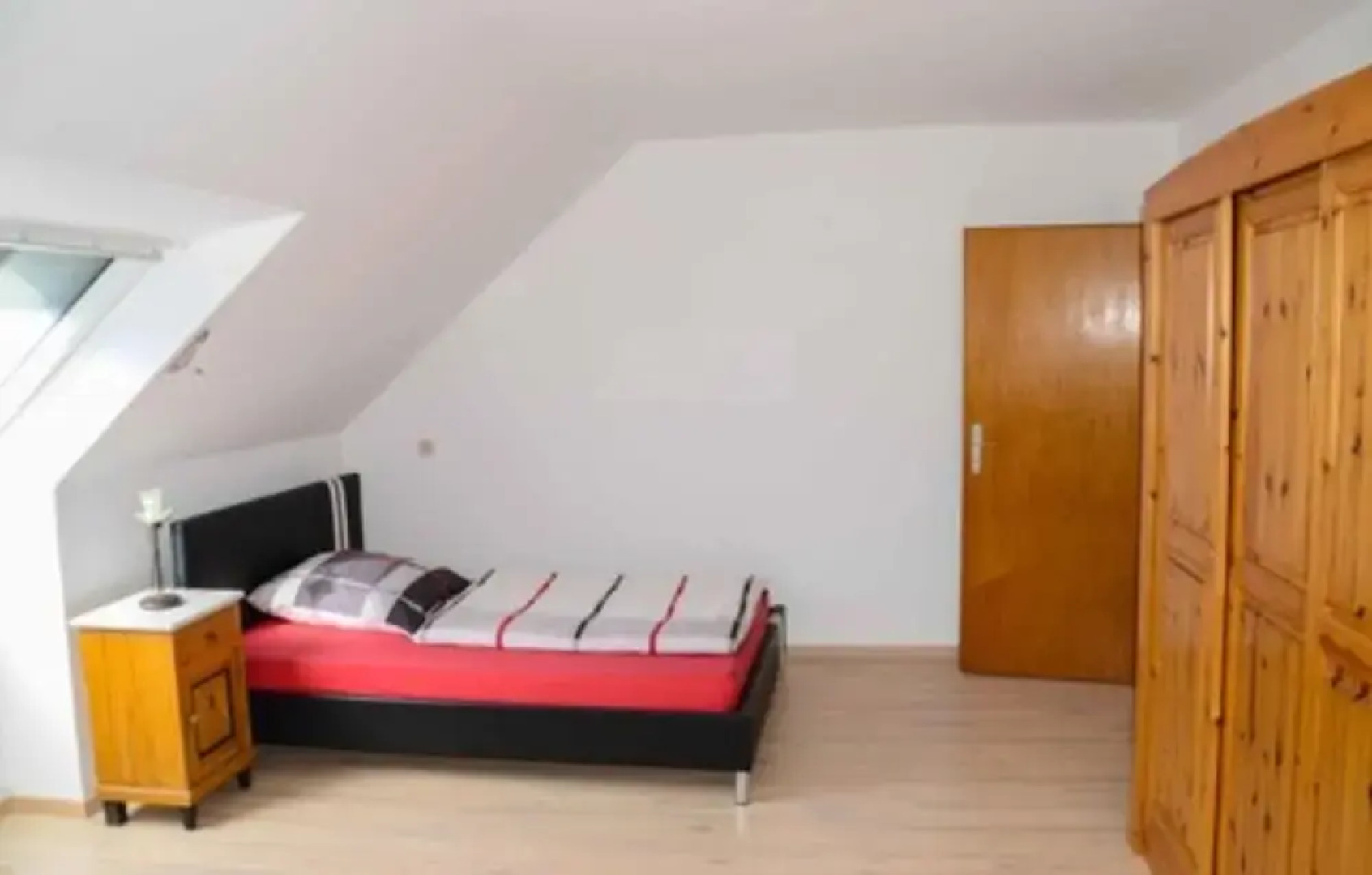 Monteurzimmer & FeWo G. Klement Aurach