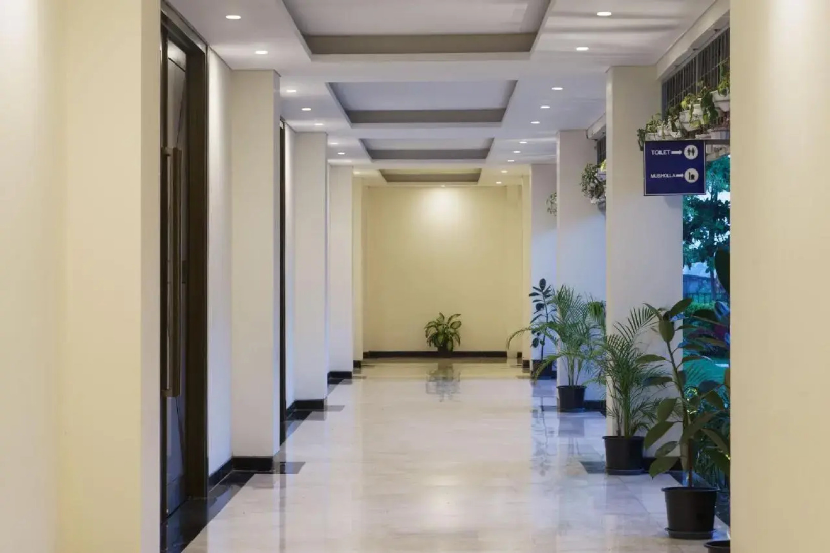 Swiss-Belcourt Lombok