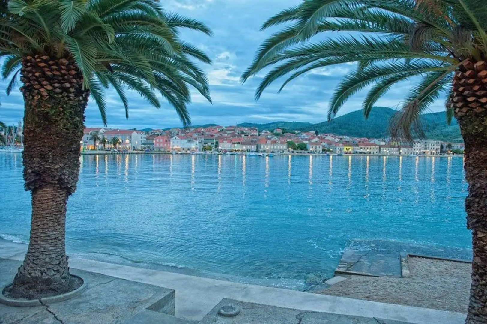 Beautiful new Apartment Near the Beach - Vela Luka -korcula Island