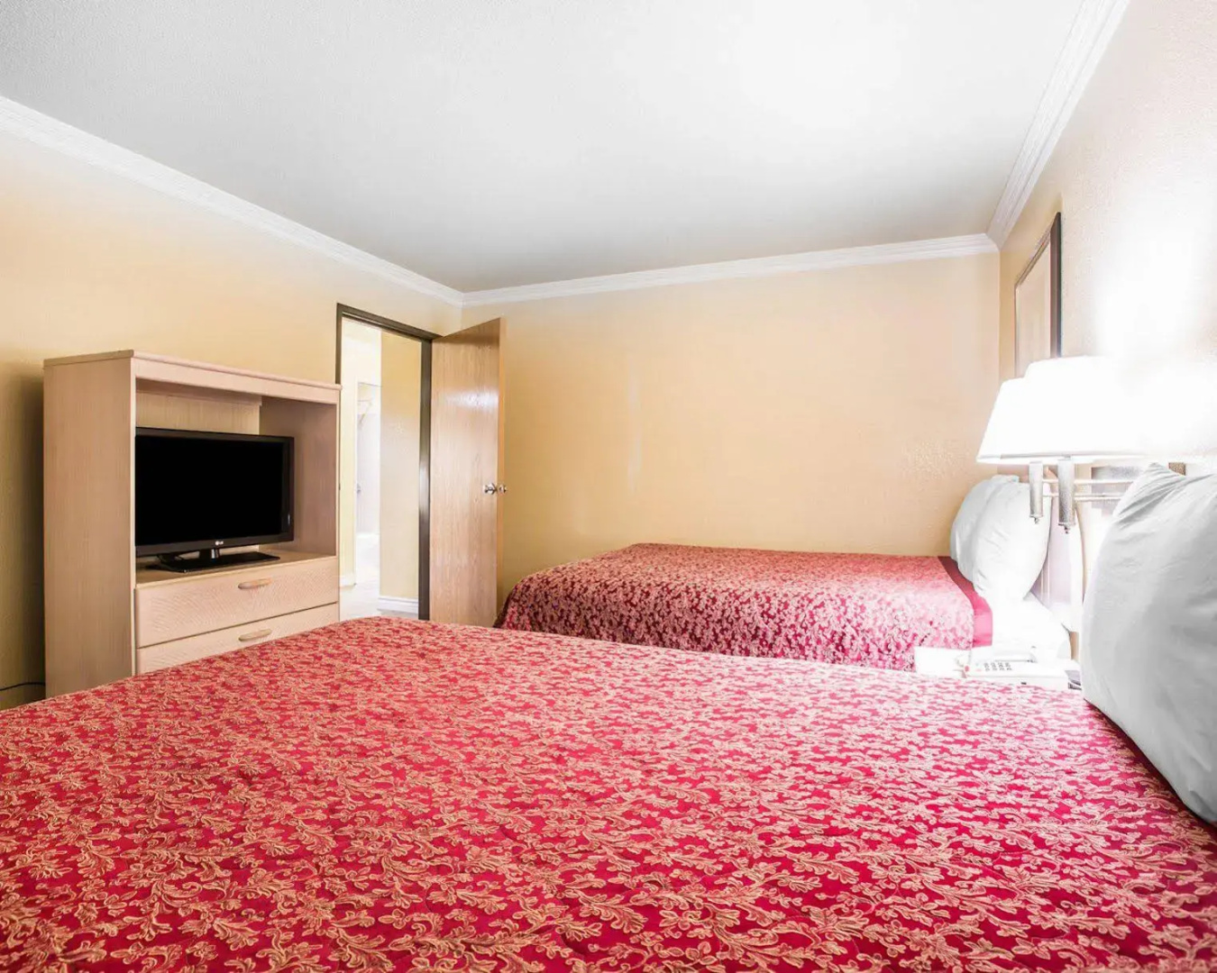 Econo Lodge Fontana