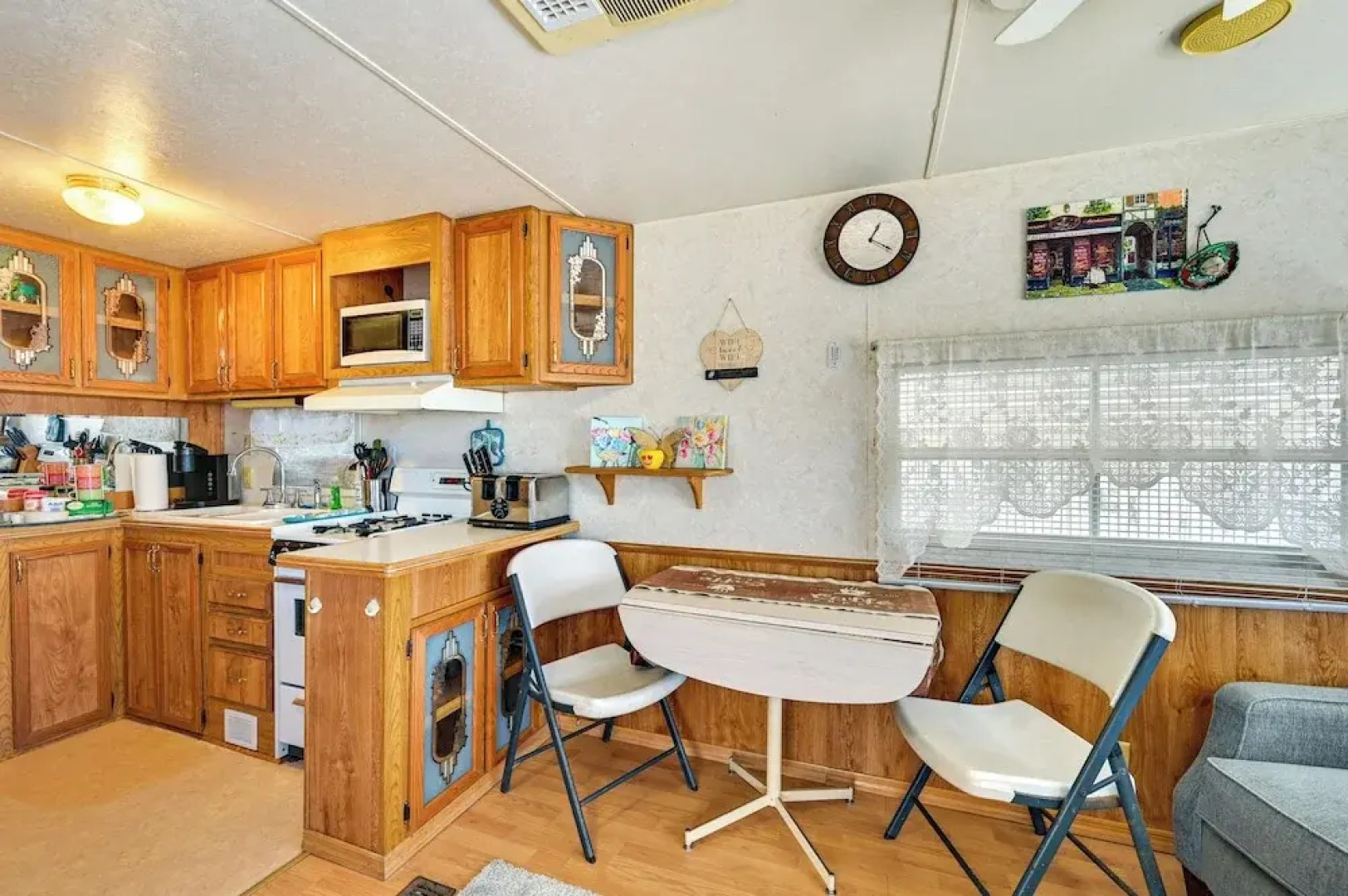 Yuma Getaway w/ Pool Access, 5 Mi to Lutes Casino!