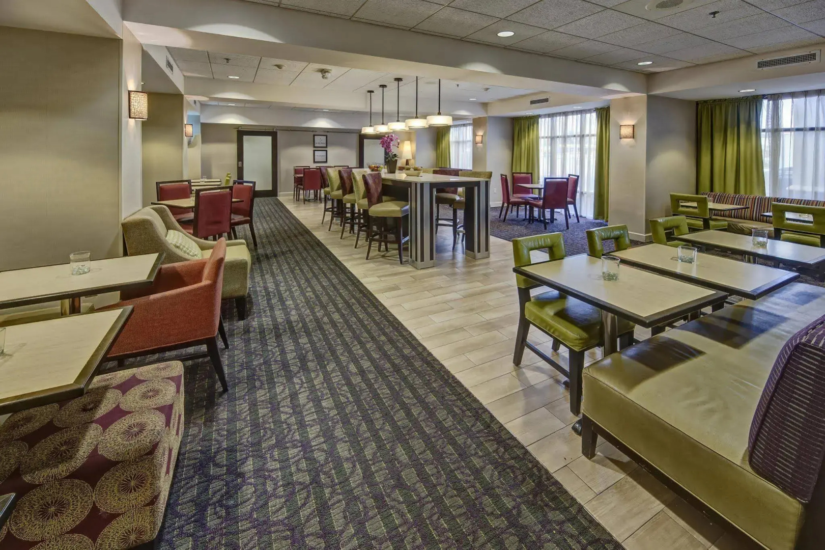 Hampton Inn by Hilton Dunn