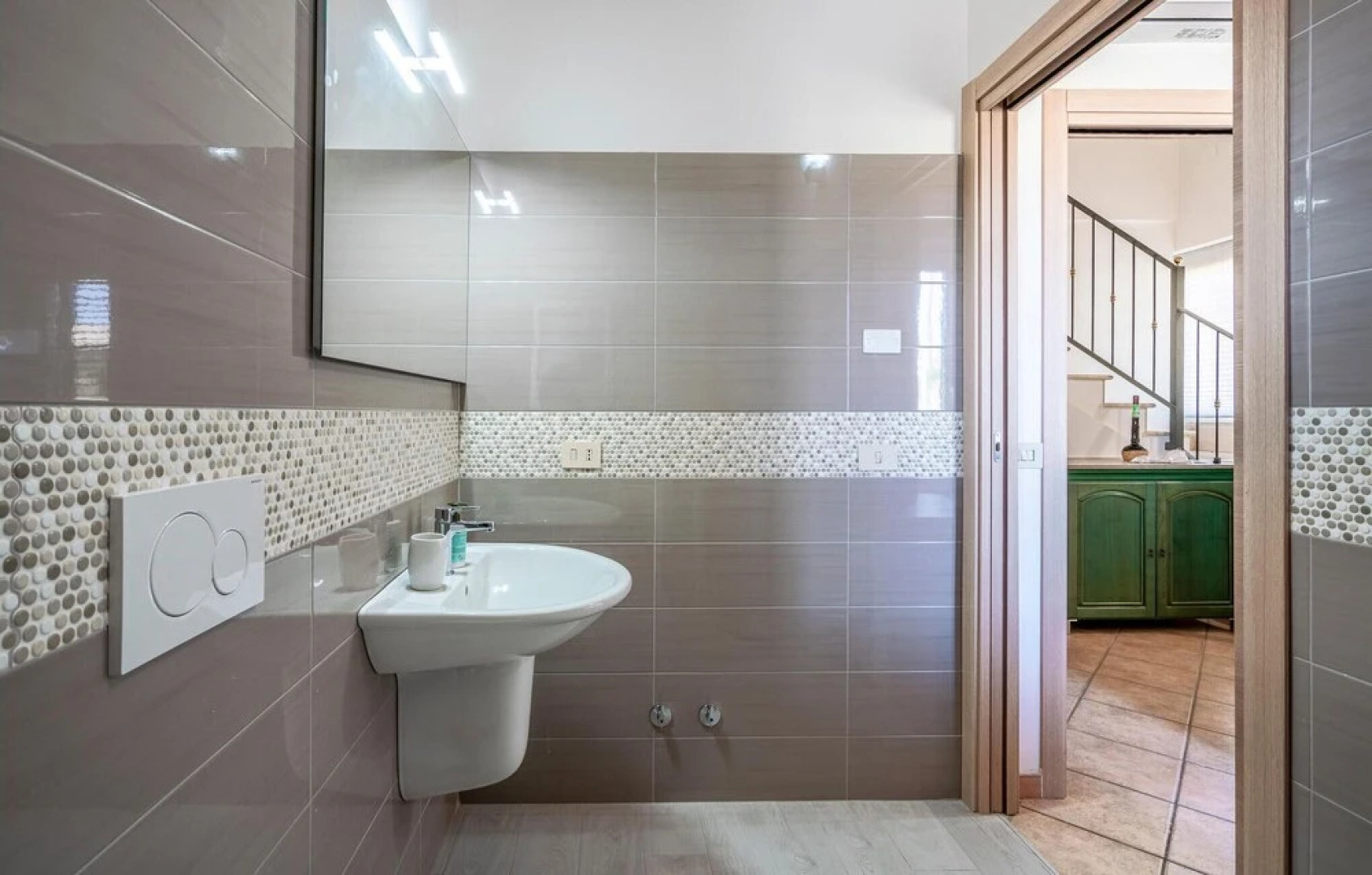 Amazing Home in Montenero di Bisaccia With 5 Bedrooms and Wifi