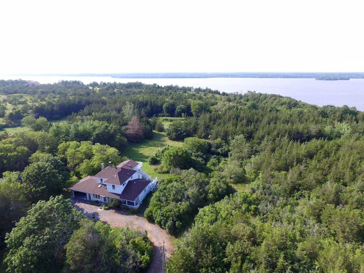 The Cameron Cottage - 5 Bedrooms