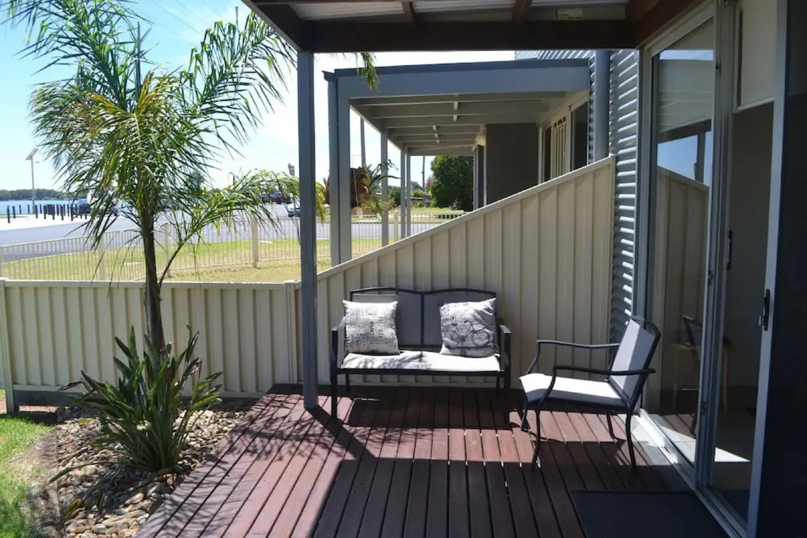 Grange Water View Yarrawonga