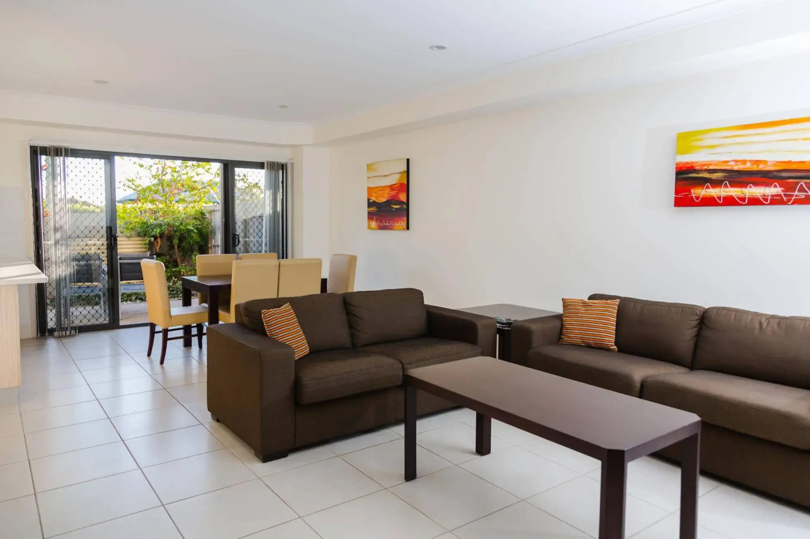 Gladstone Heights Executive Apartments