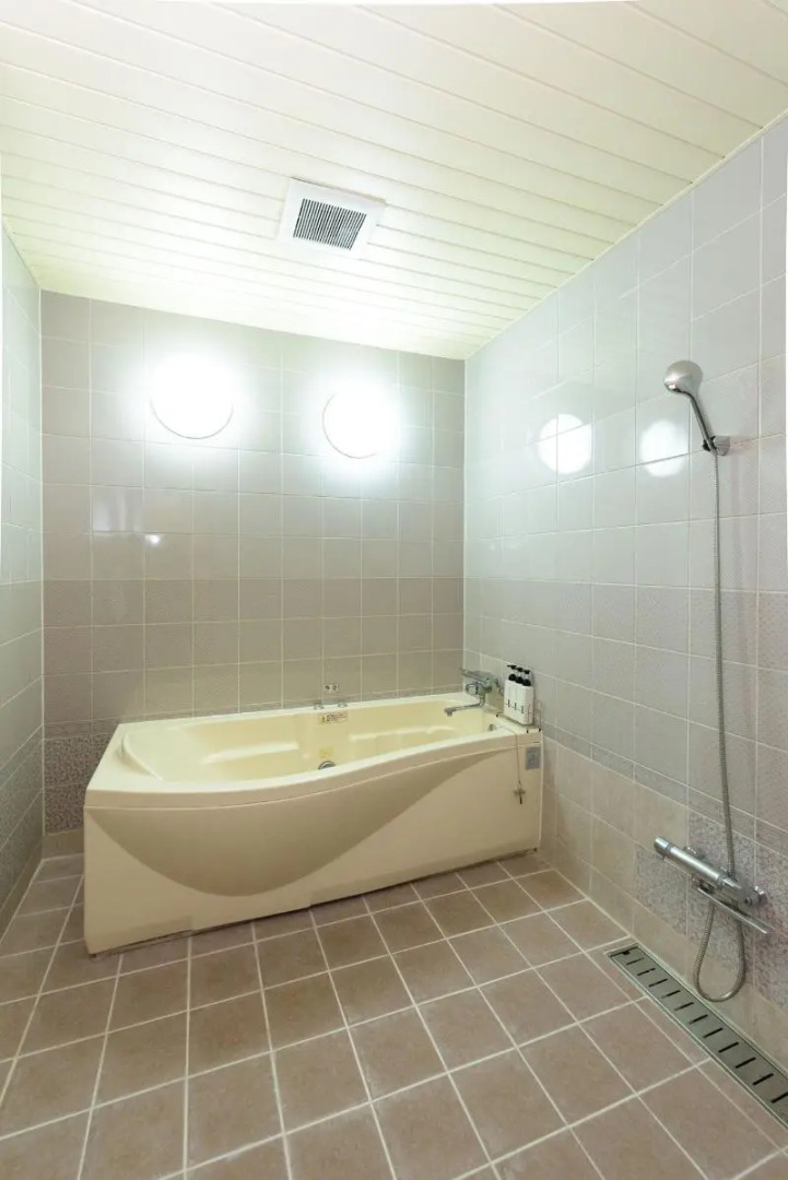 Rycom Family Resort Hotel