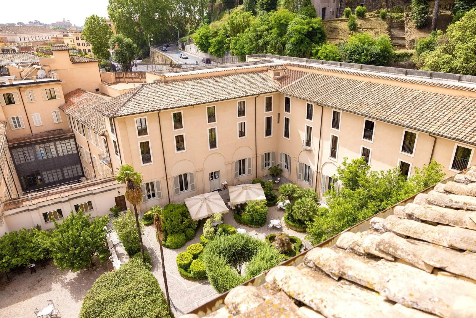 Отель Donna Camilla Savelli – VRetreats