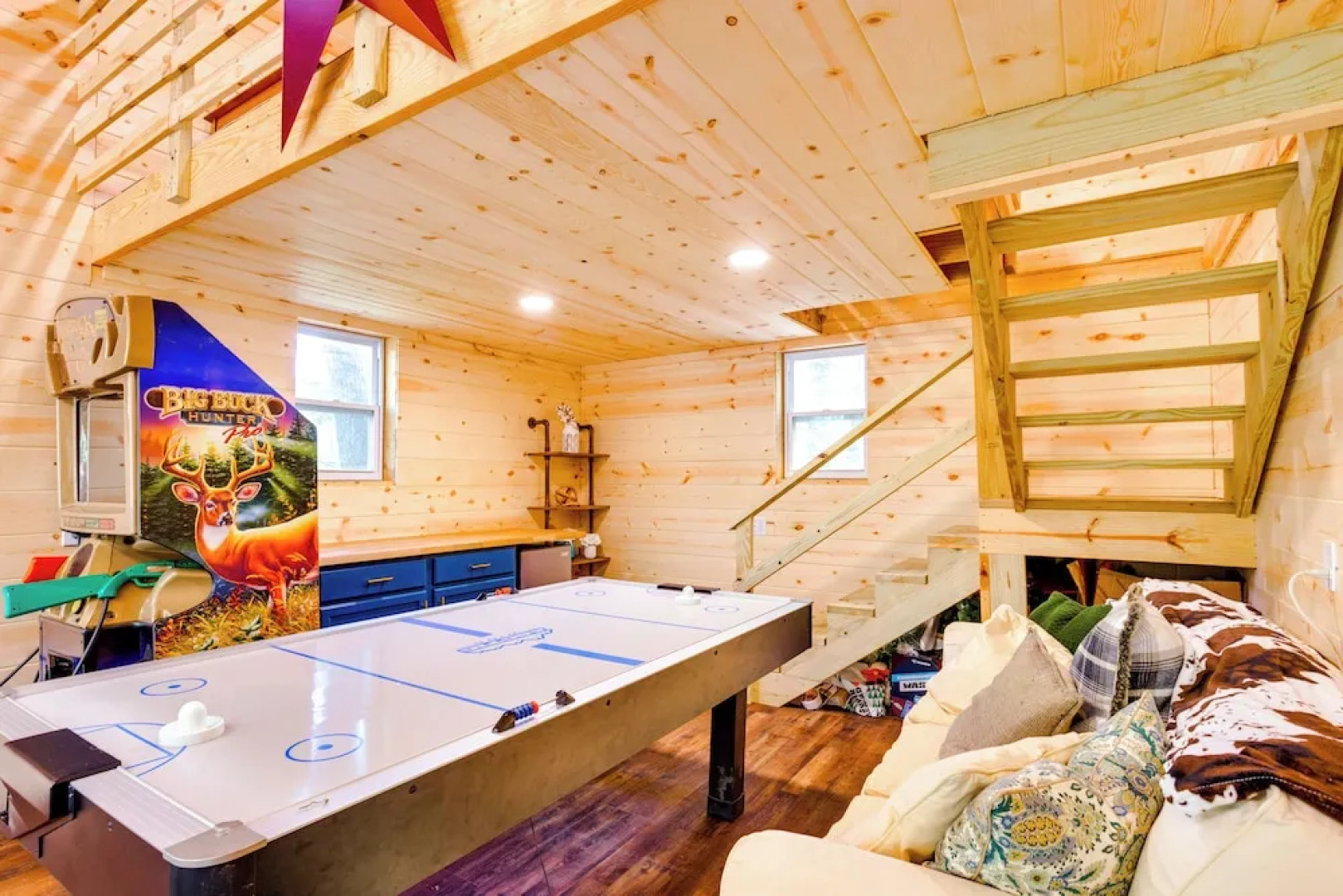 Ellijay Hideaway w/ Hot Tub, Views & Game Room!