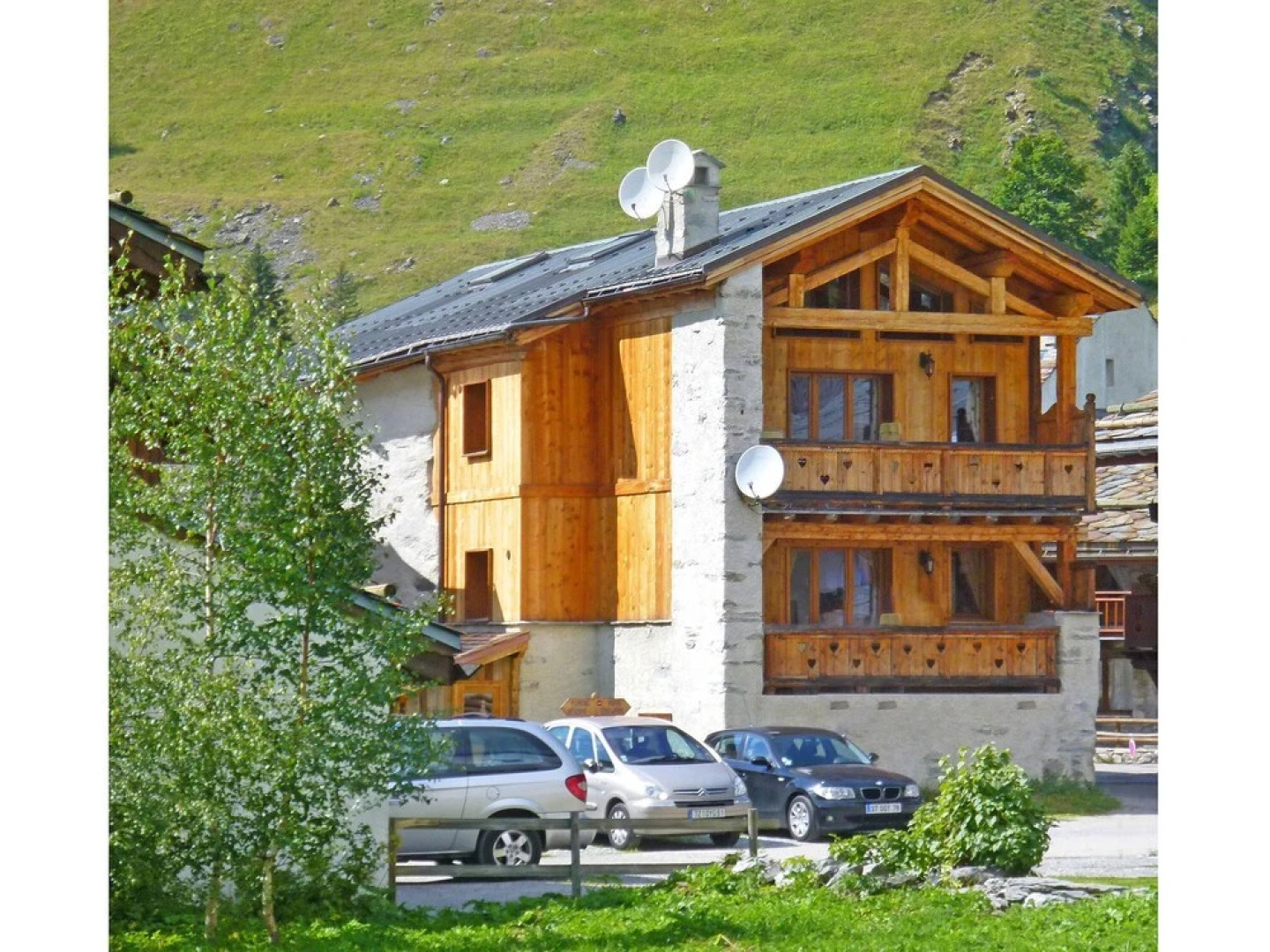 Charming Chalet in Champagny-en-vanoise Near Ski Area