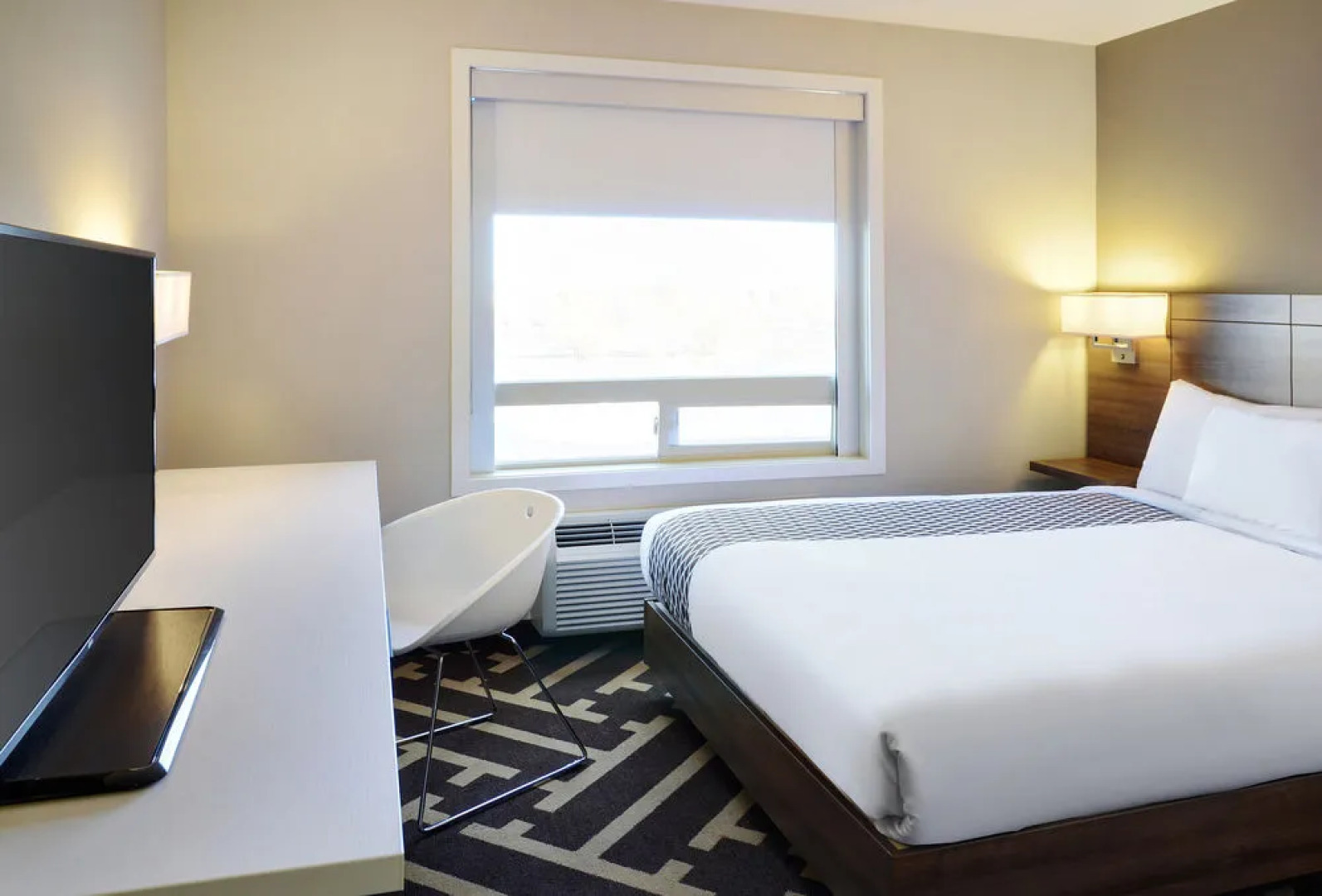 Hotello by Pomeroy Vegreville