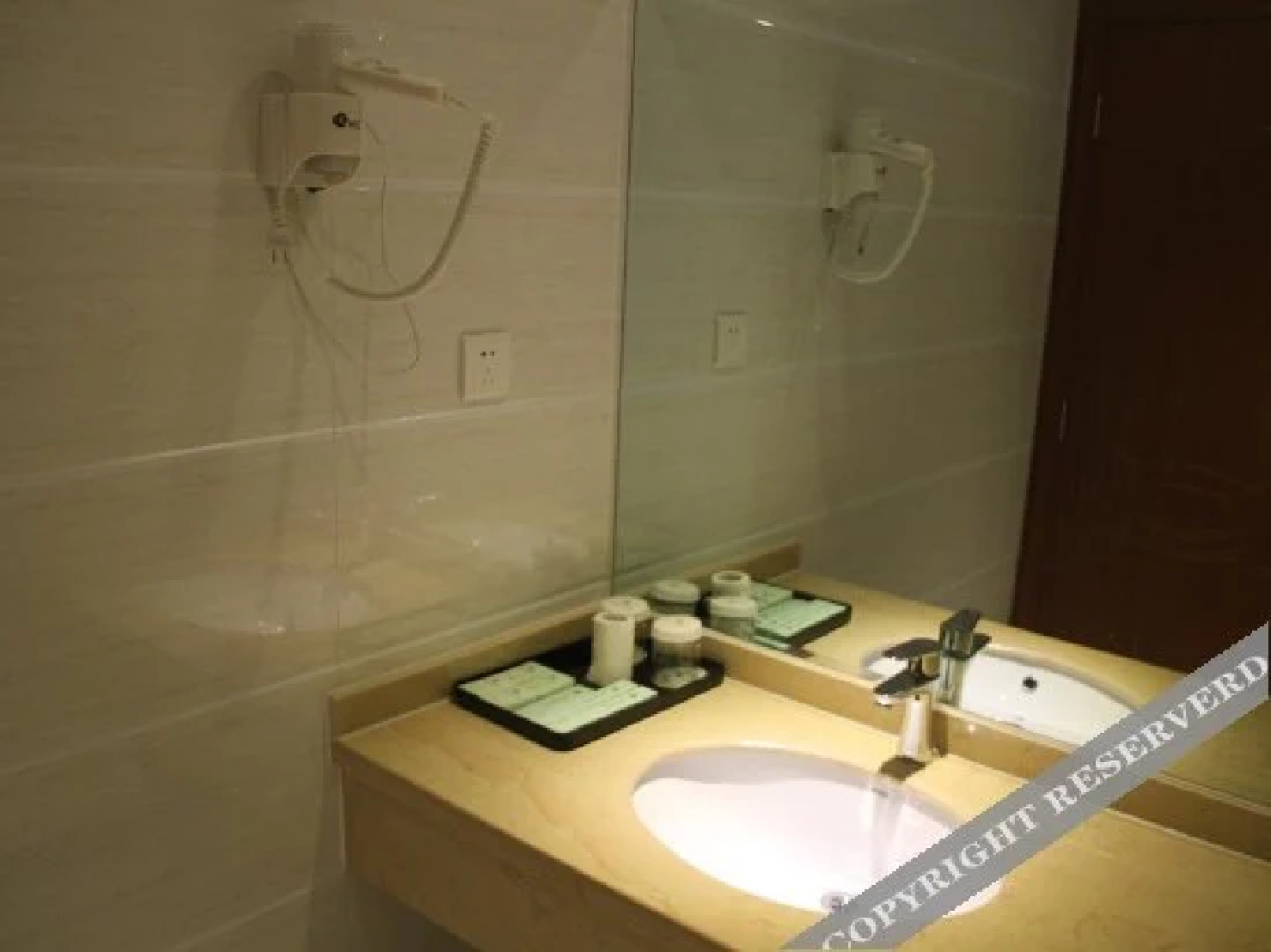 Zhanghe Bandao Hotel Jingmen Zhanghe Scenic Spot