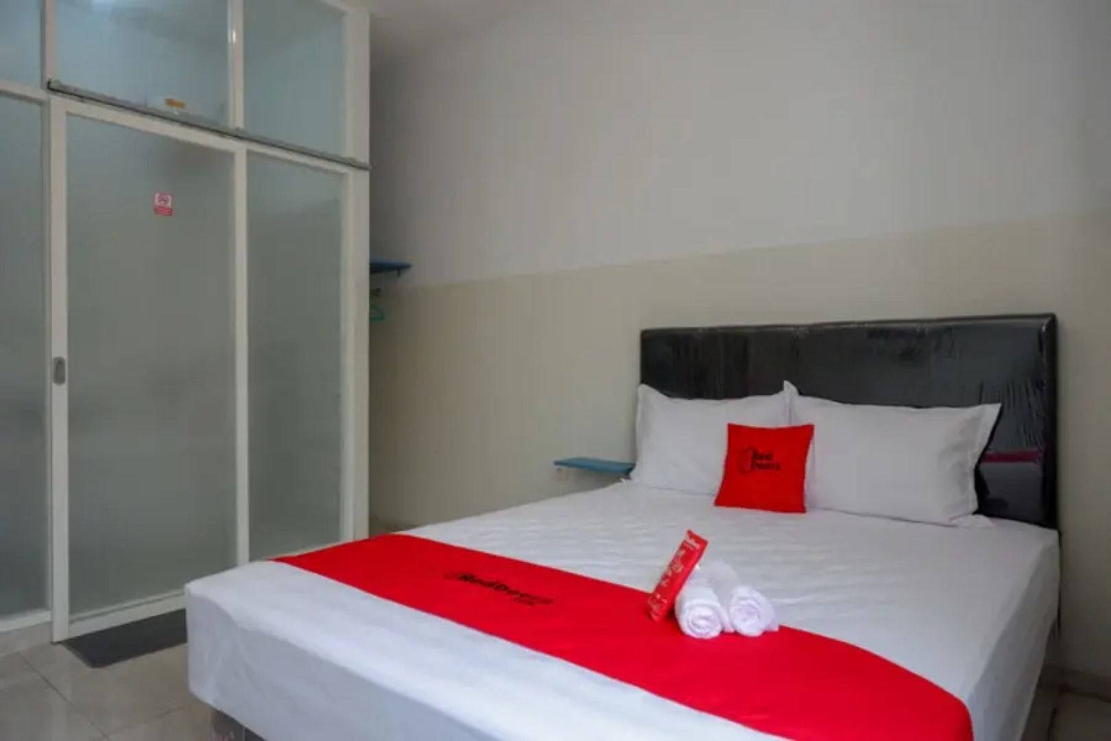 RedDoorz near Tamansari Shopping Center Salatiga