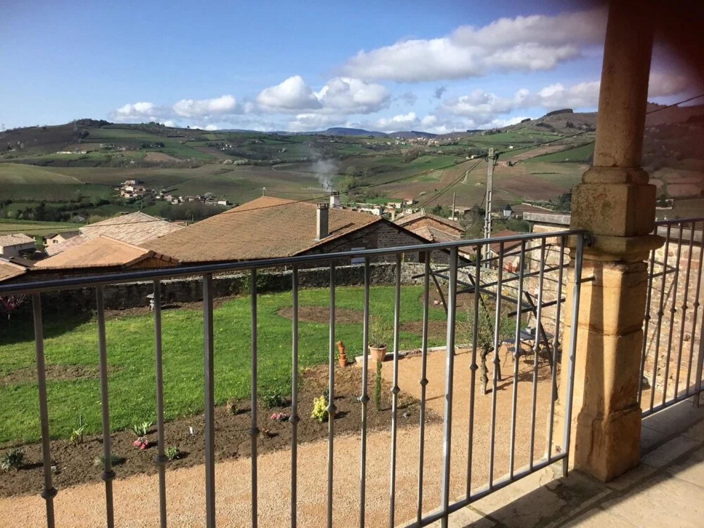 Studio in Leynes, With Furnished Garden and Wifi - 5 km From the Beach