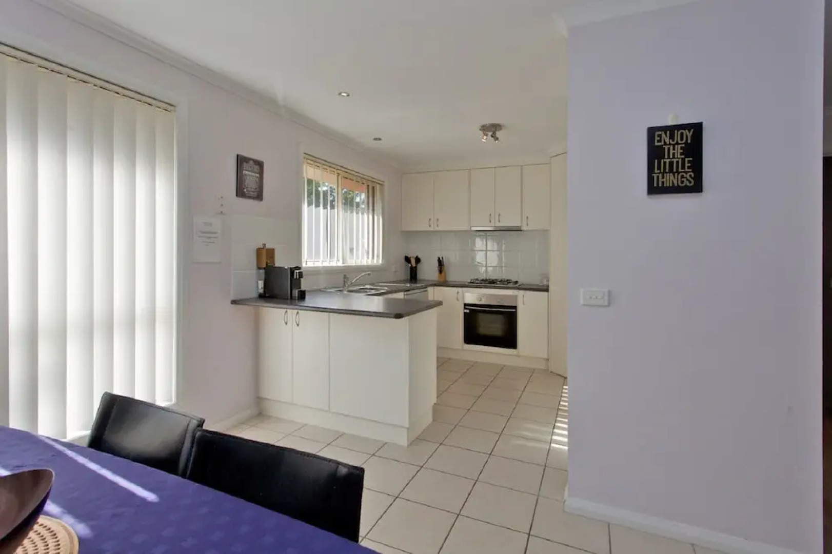 Modern Townhouse – Spa and Comfort