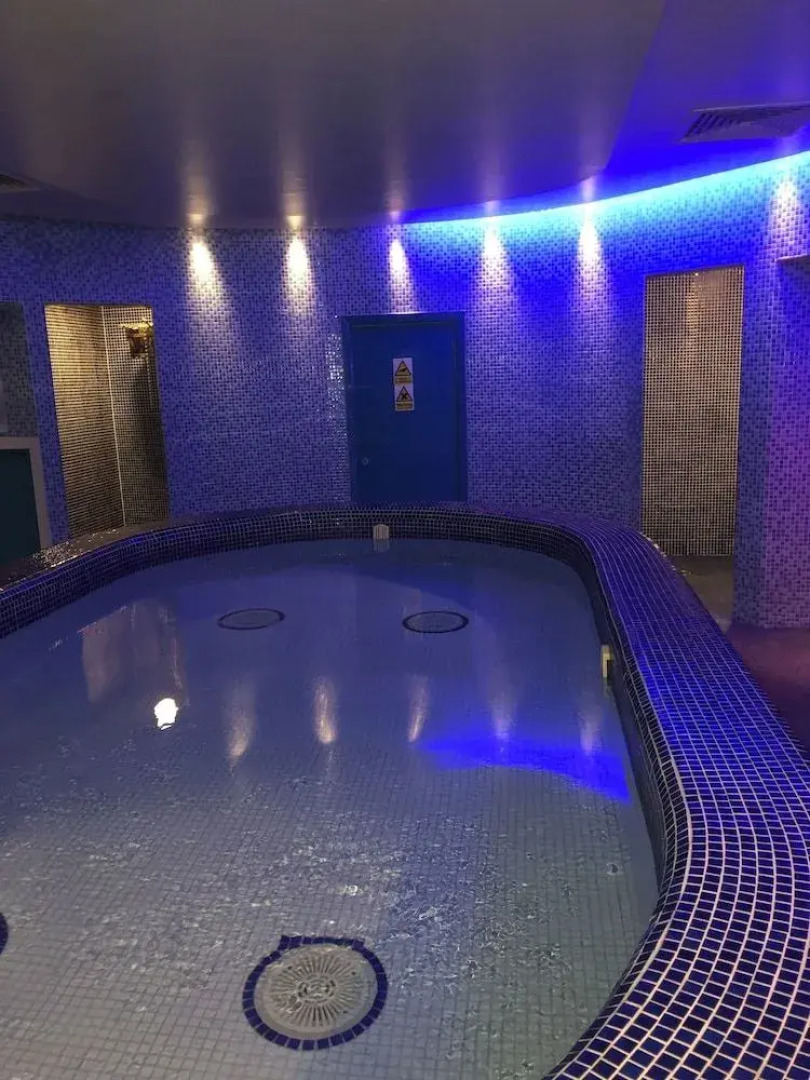 Large Apartment GLA Airport