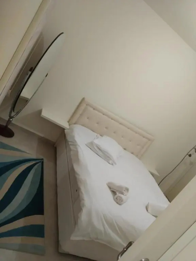 Impeccable 2 bed Penthouse