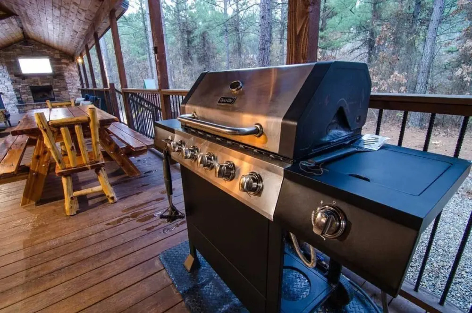 Four Leaf Clover Lodge - 4 Br Cabin