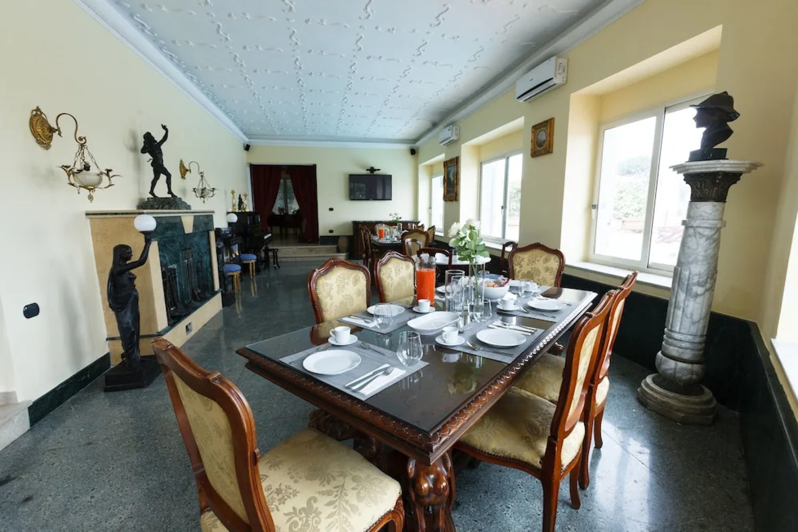 Villa Emilia in Pozzuoli