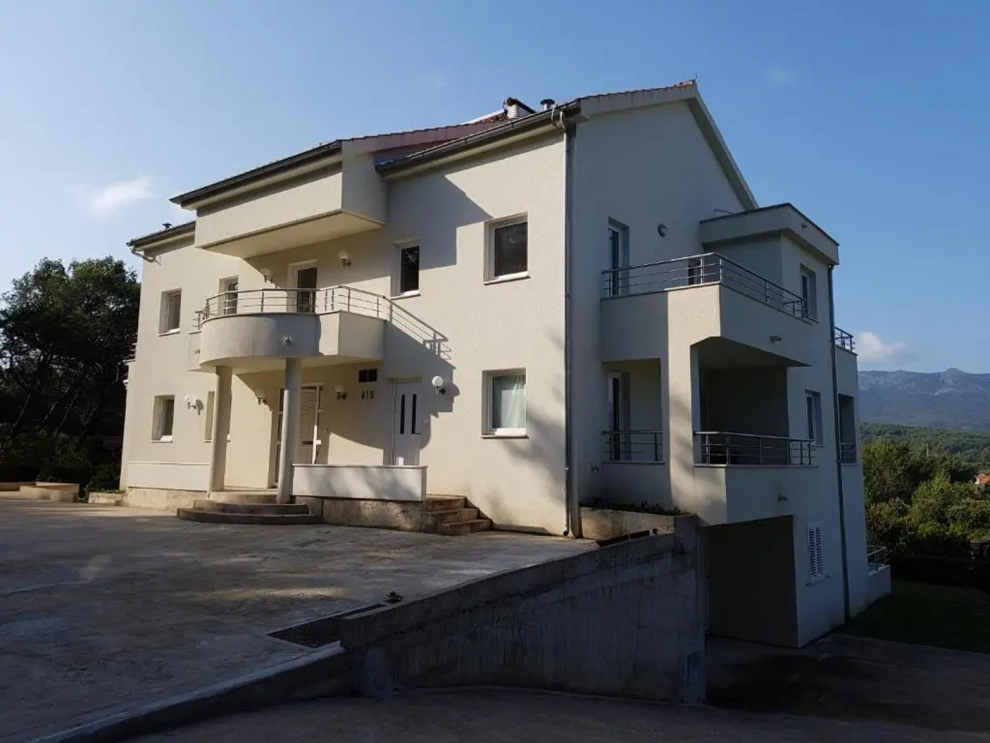 Apartments Villa Maslinica
