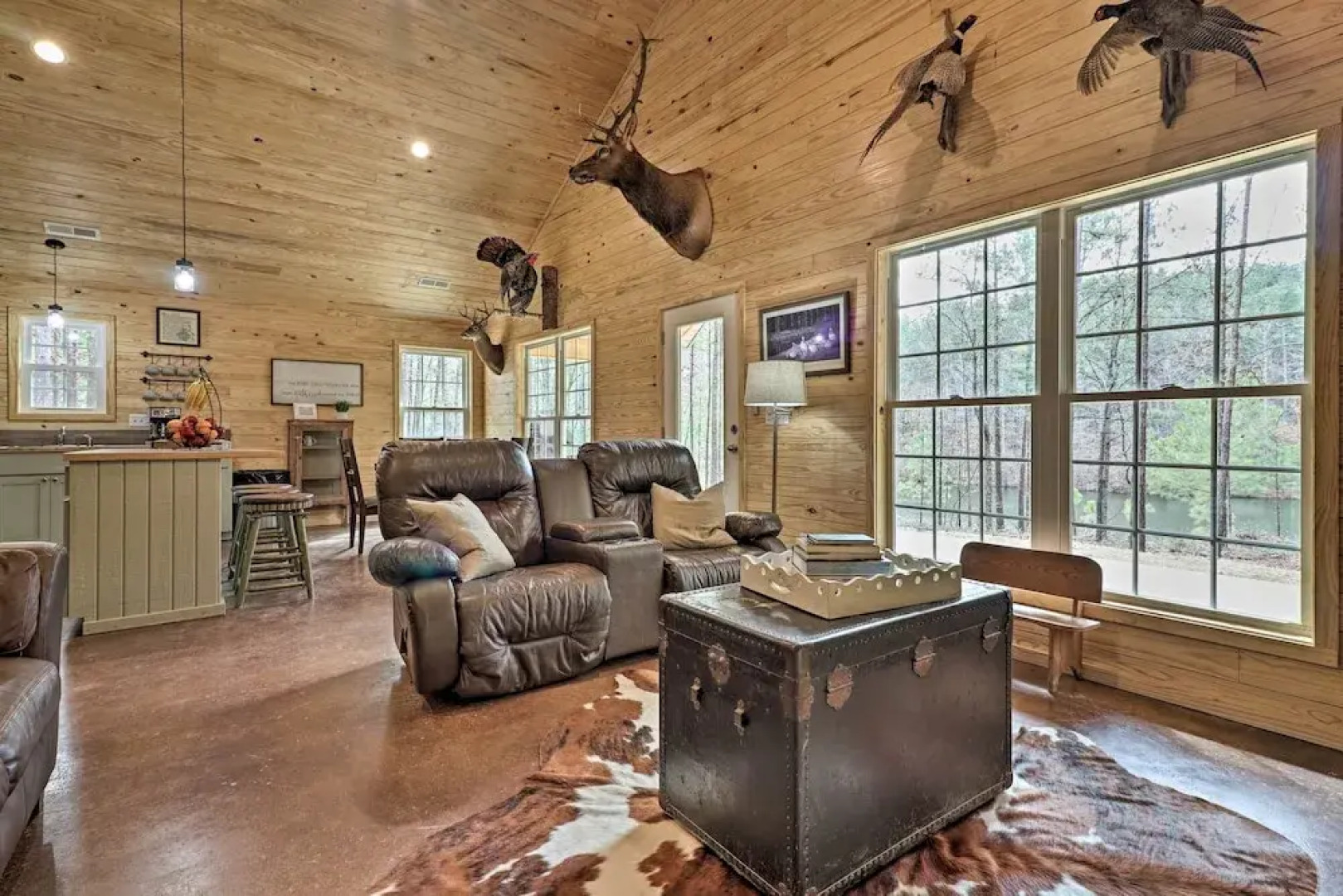 Peaceful Family Cabin on 10 Acres w/ Game Room!