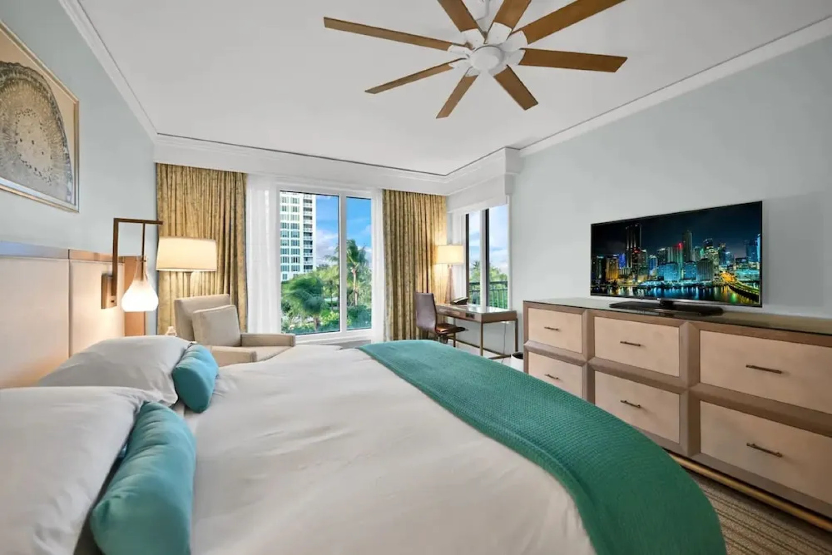 Apt at Ritz Carlton Key Biscayne Miami