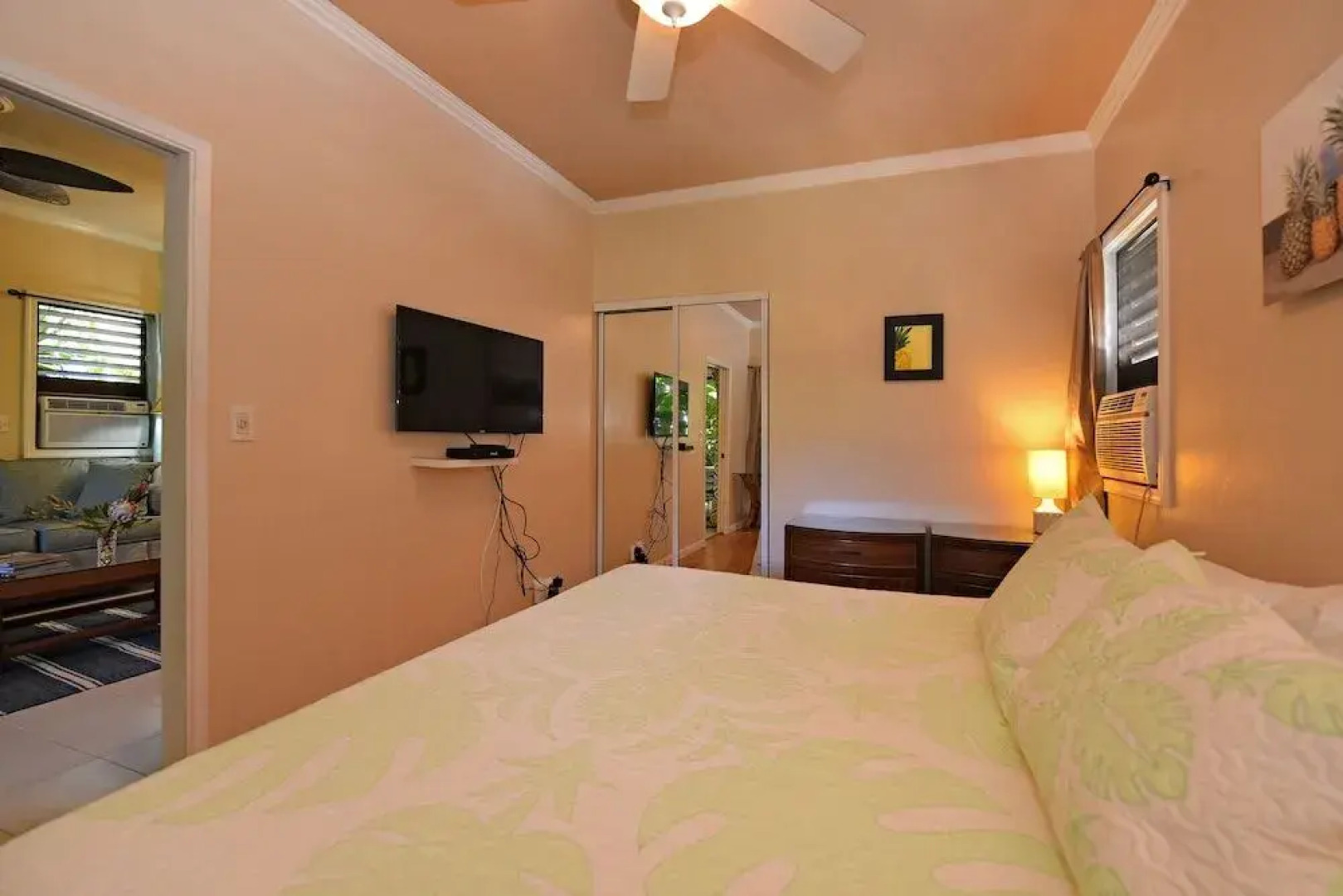 Pohailani 131 by RedAwning