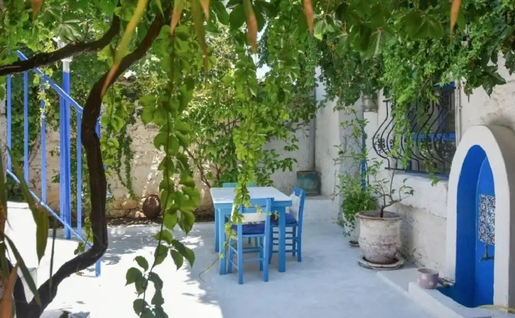 Mavi Kapi Butik Pansiyon