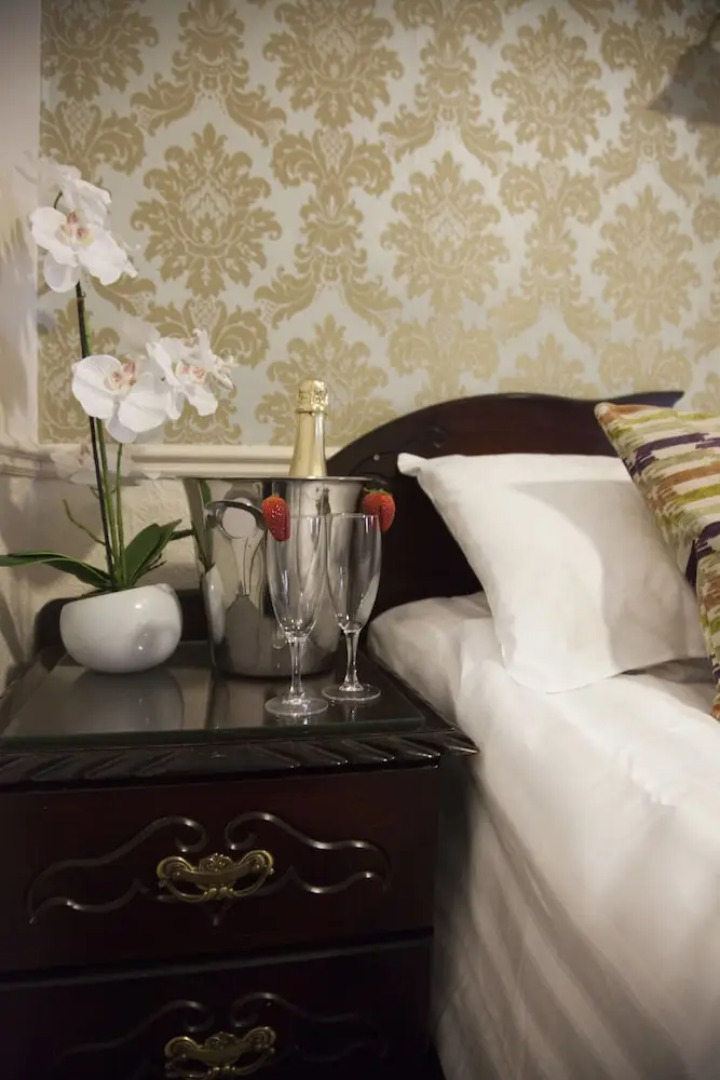 The Club House Hotel