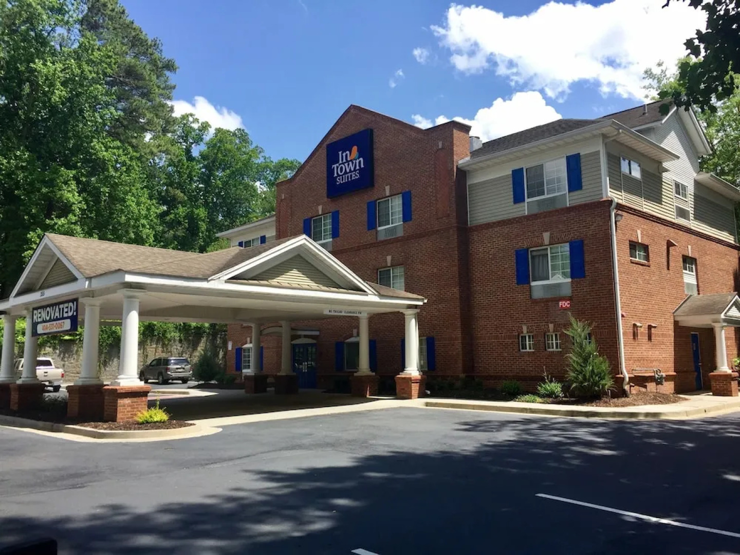 InTown Suites Extended Stay Atlanta GA - Sandy Springs