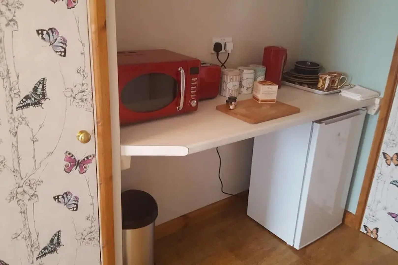 Lovely Spacious Studio Stunning Views Min yr Awel