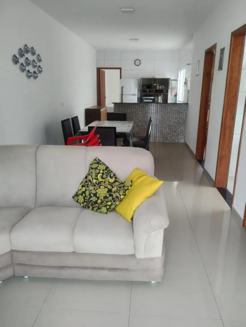 Casa Nova com Piscina 3 quartos