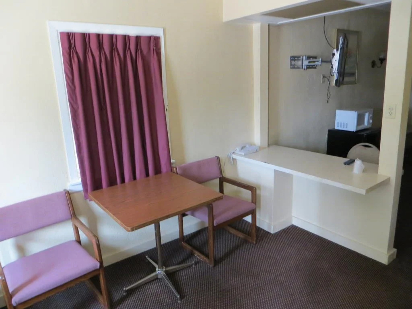 Economy Inn - Fort Dodge