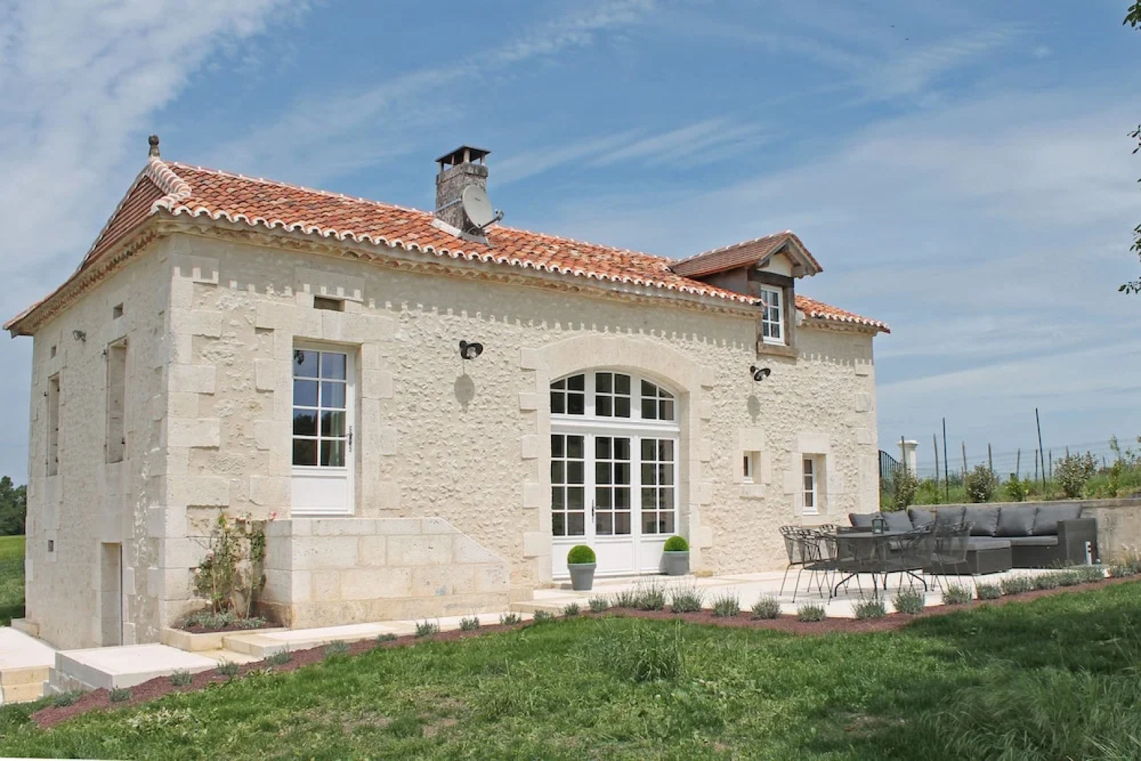 Le Prunier - in a Rural Location