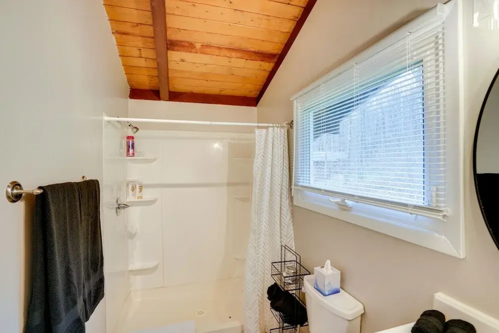 Hunter Mountain Home < 1 Mi to Ski Resort!