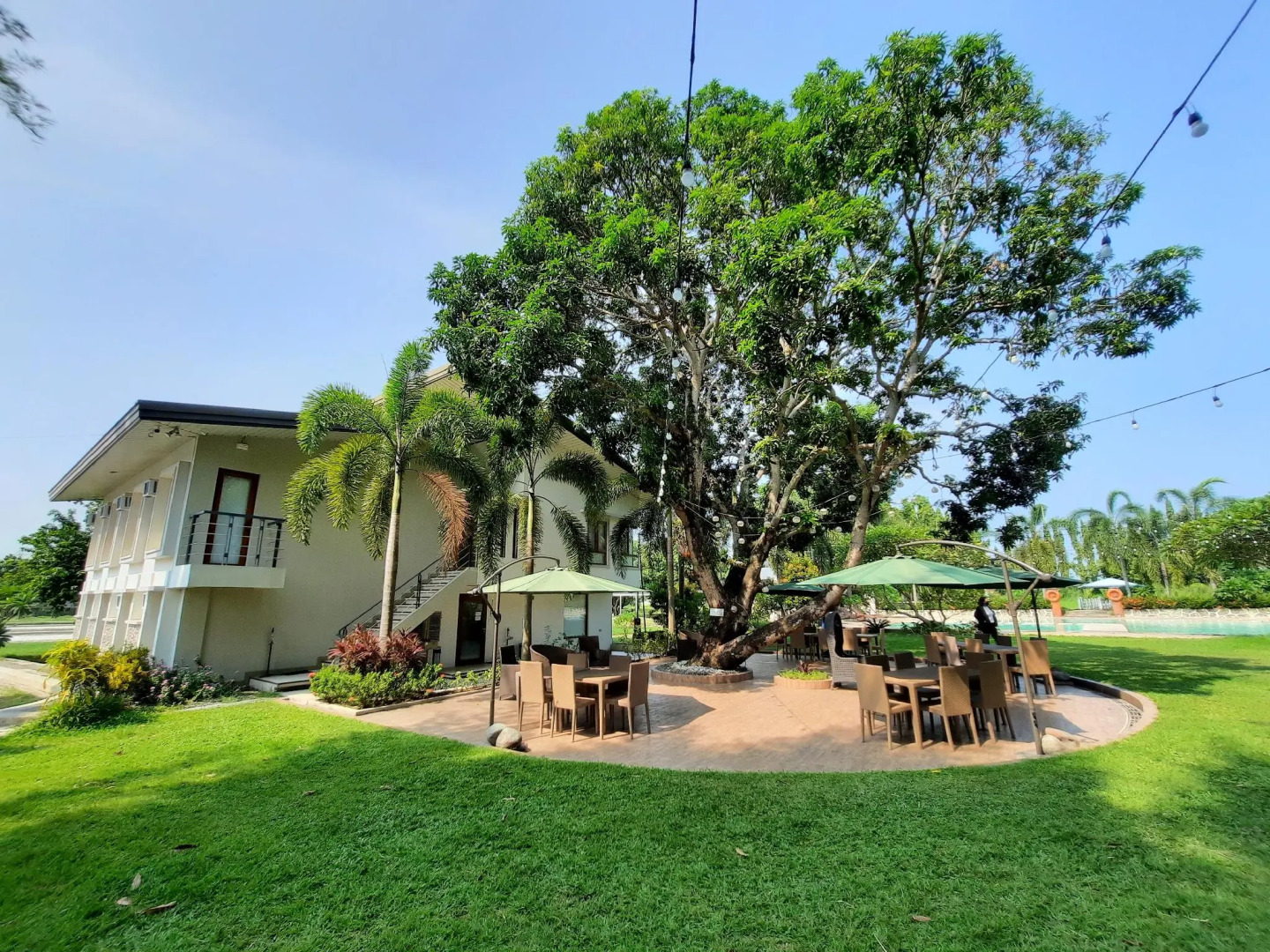 The Farmhouse by EDL