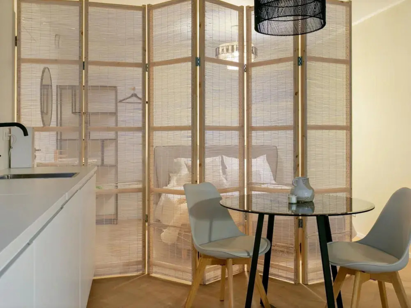 Pleasant Holiday Home in Vrouwenpolder With Garden