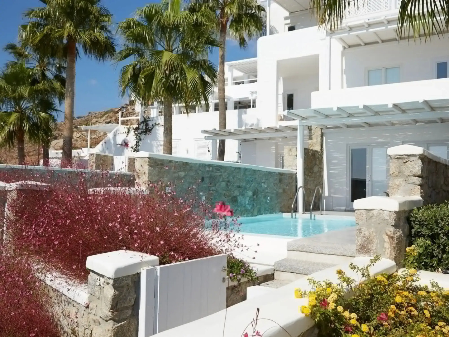 Mykonos Blu, A Grecotel Resort to Live