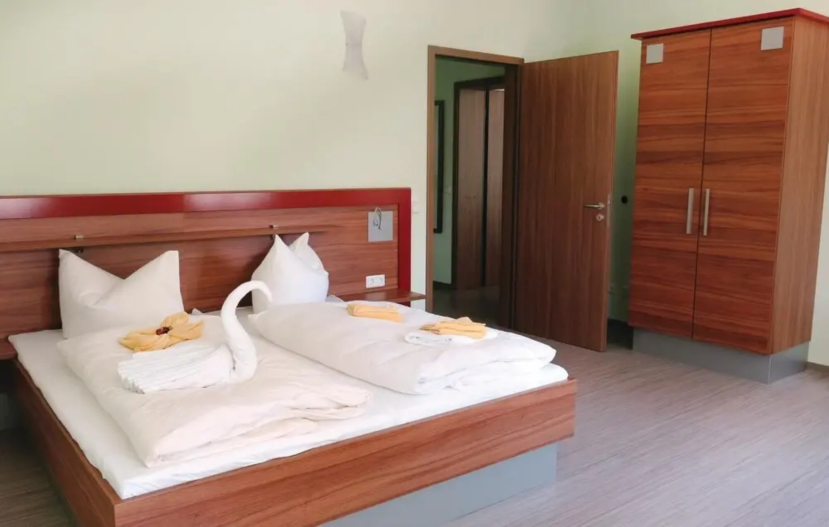 Amazing Apartment in Bad Liebenstein With 1 Bedrooms and Wifi