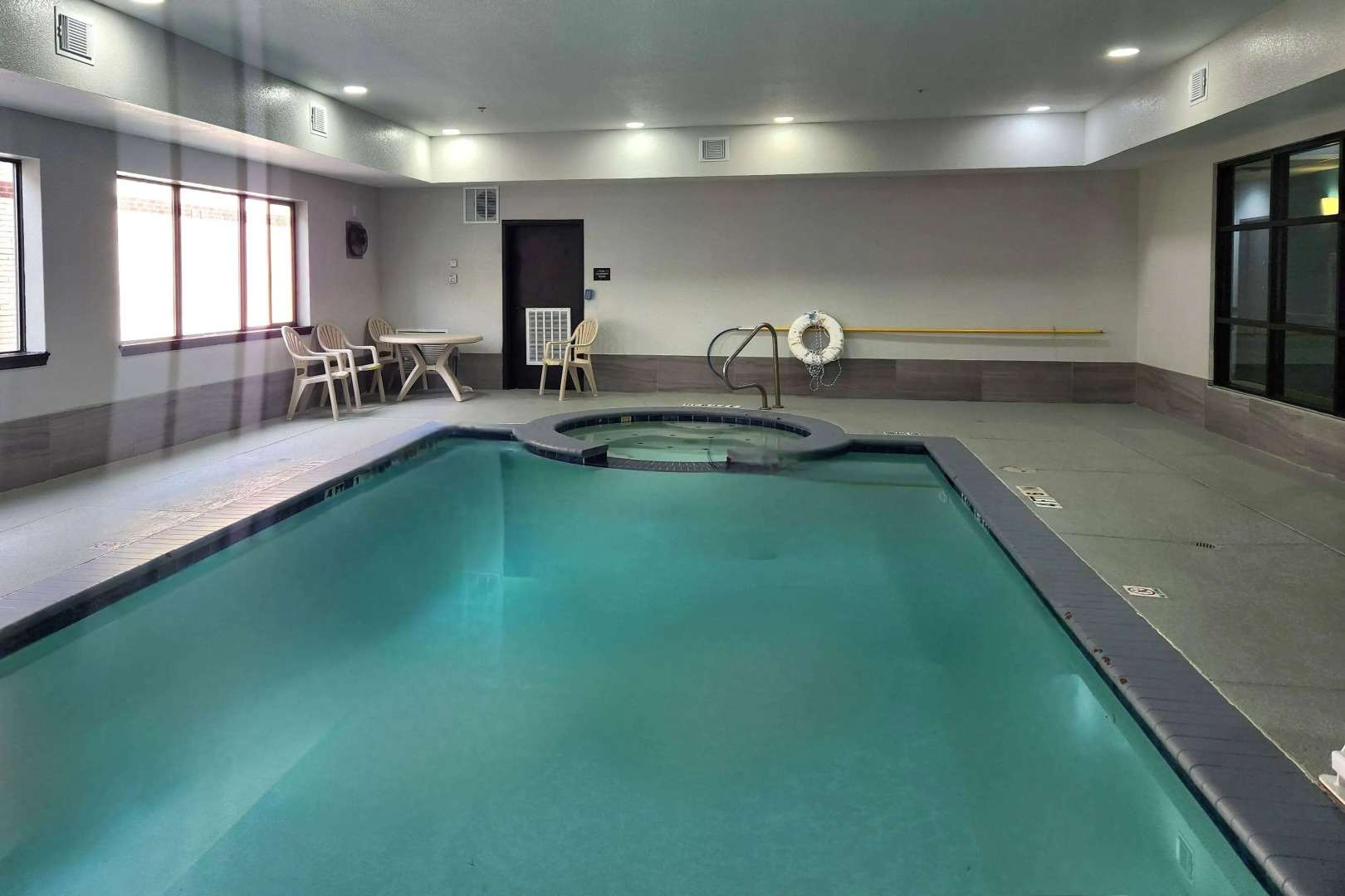 Days Inn by Wyndham Kemah