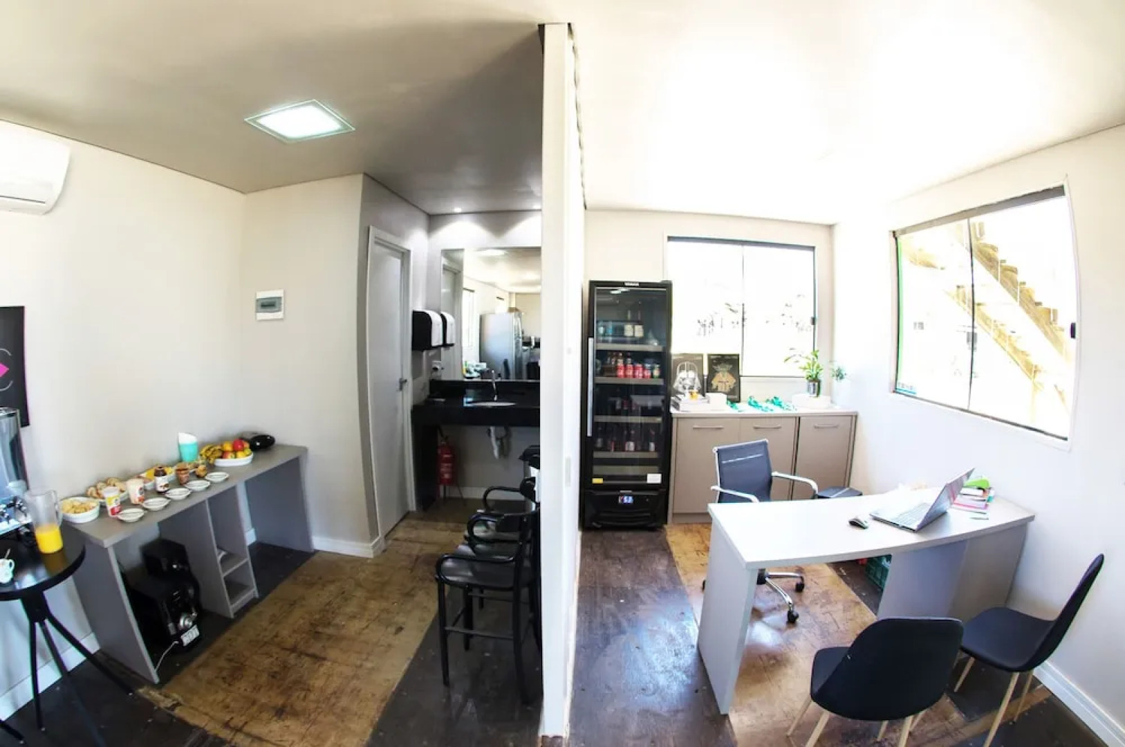 Praia do Rosa Hostel