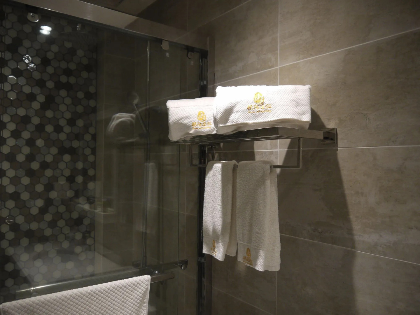 Paradise Hotel Saipan