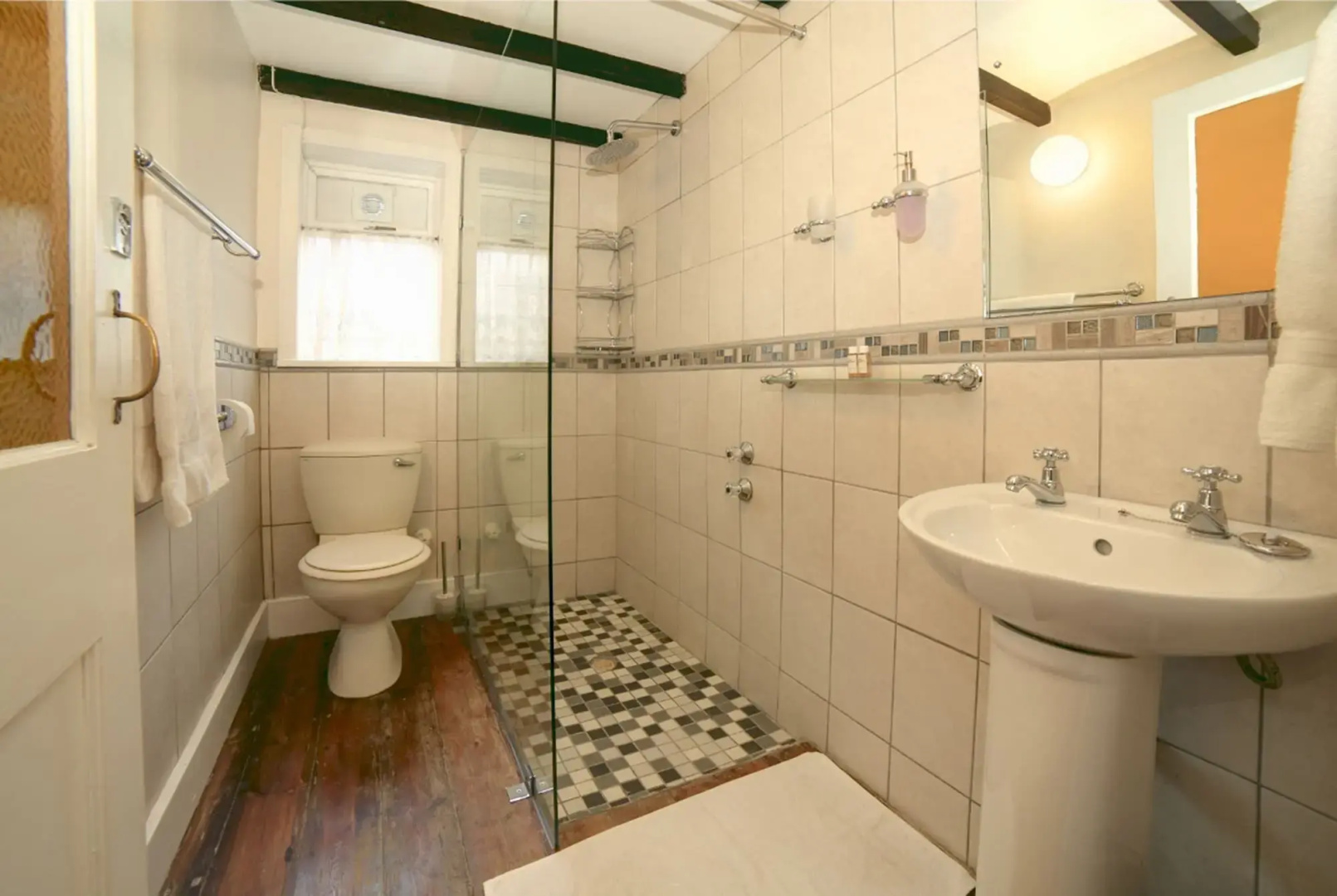 Outeniqua Travel Lodge